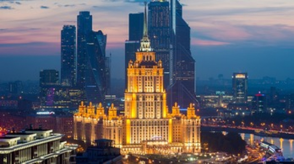 С ПЯТКИ НА НОСОК